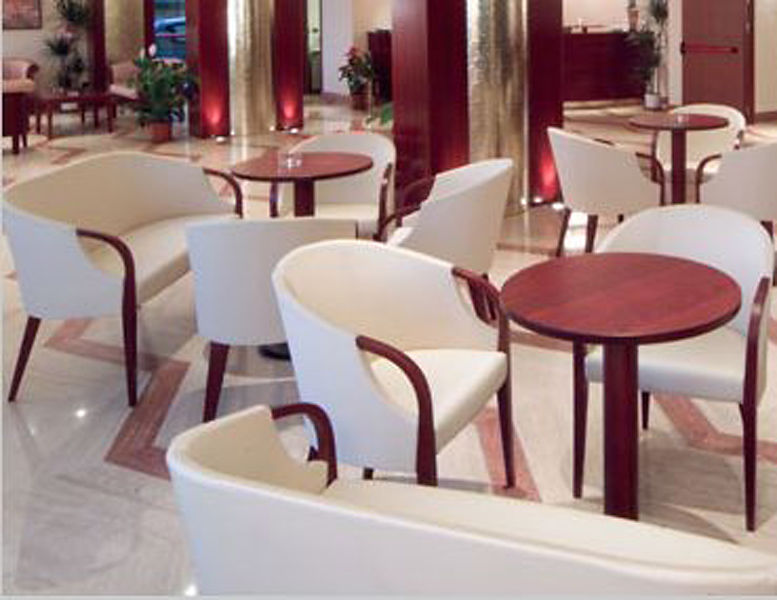 فندق رومافي  فندق أوريليانو المطعم الصورة